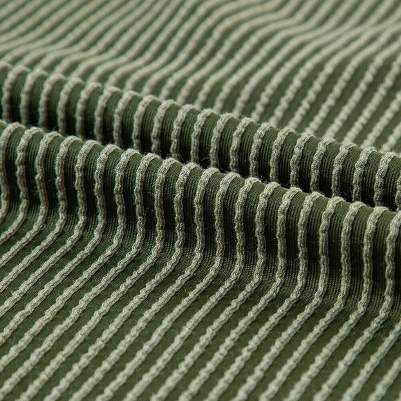 Green Casual Women's Twisted Threaded Short-Sleeved T-Shirt - Picture 5 of 5